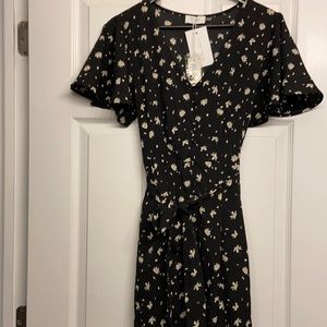 Bluivy daisy romper